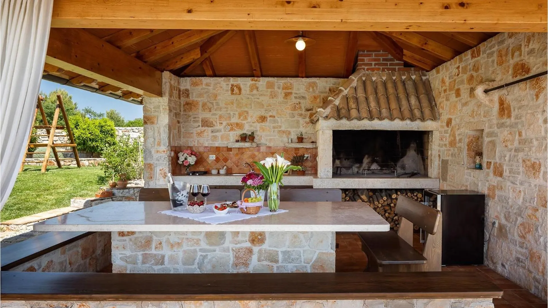 Villa Evelyn Pula Holiday home