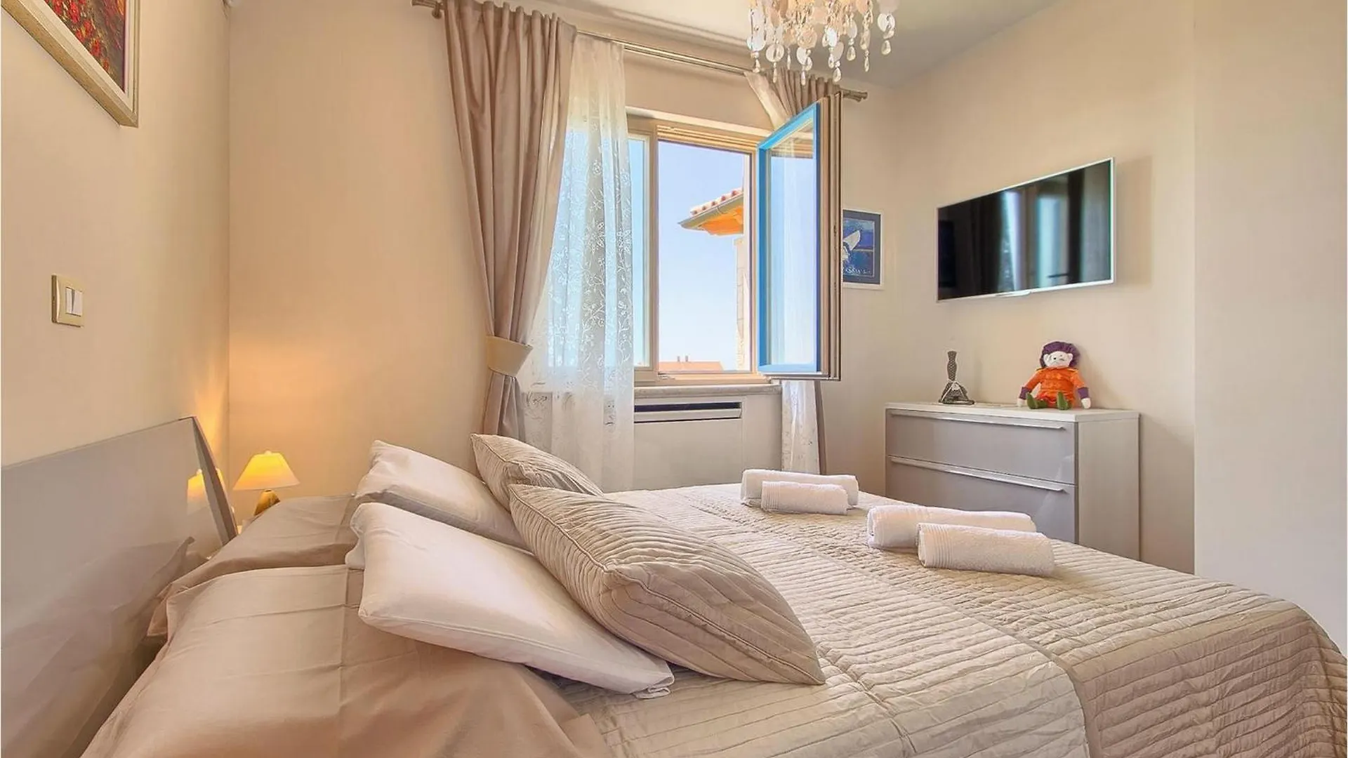 Villa Evelyn Pola 0*,  Croazia